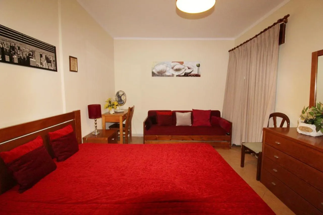 Charming Apartment In Portimao With Pool Portogallo
